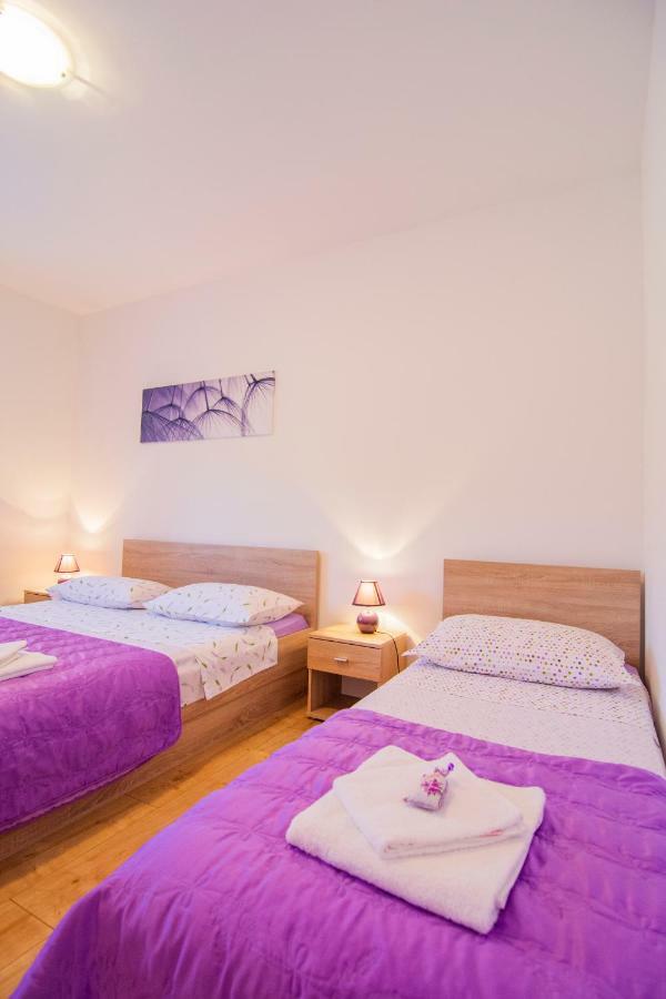 Apartmani Perkovic Gustirna エクステリア 写真