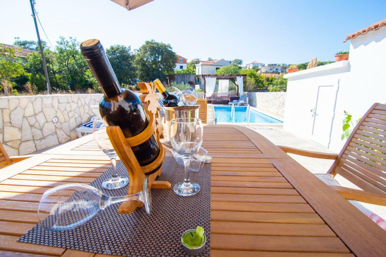 Apartmani Perkovic Gustirna エクステリア 写真